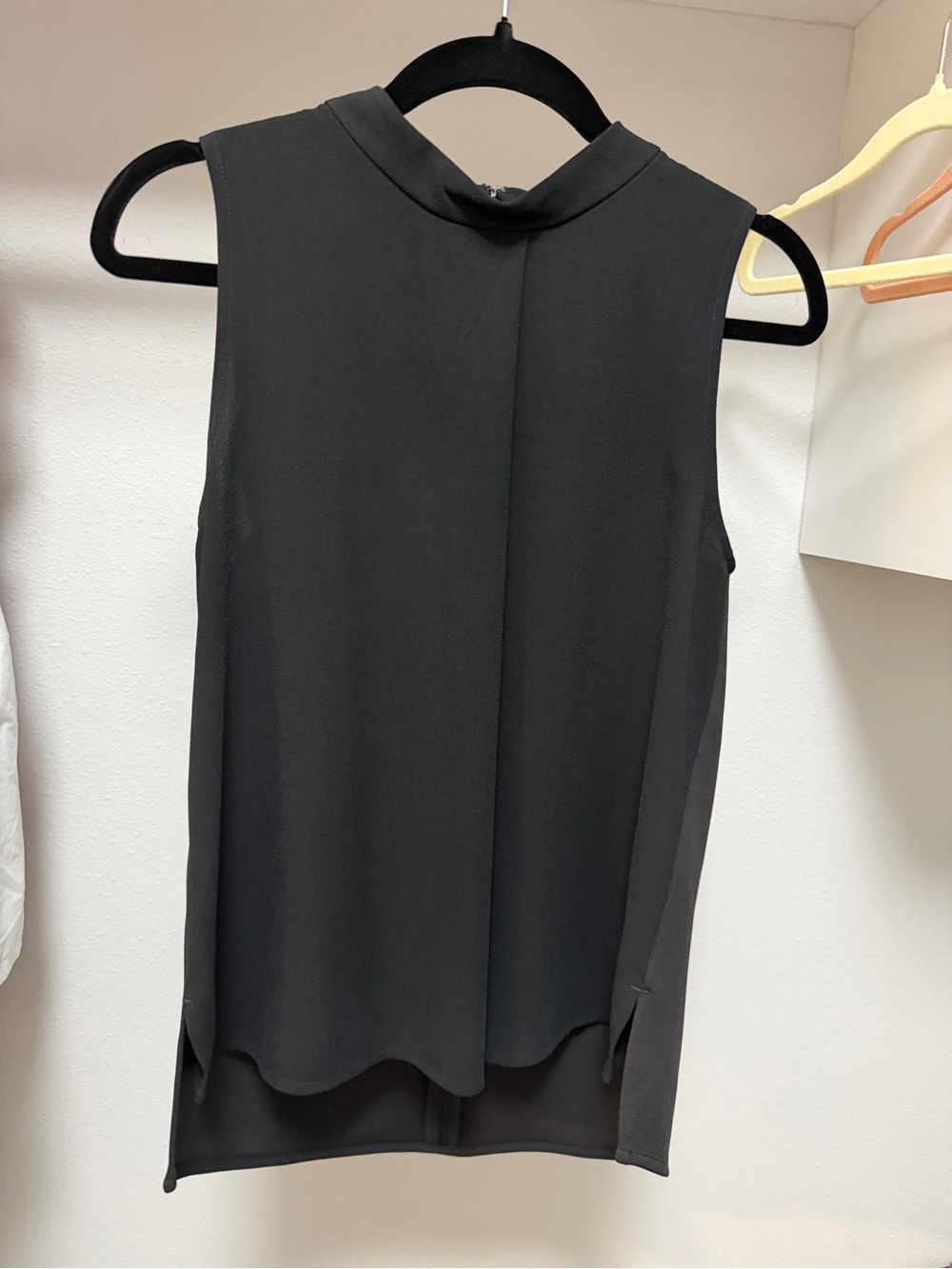 Ann Taylor Black Petite Sleeveless Mock Neck Top